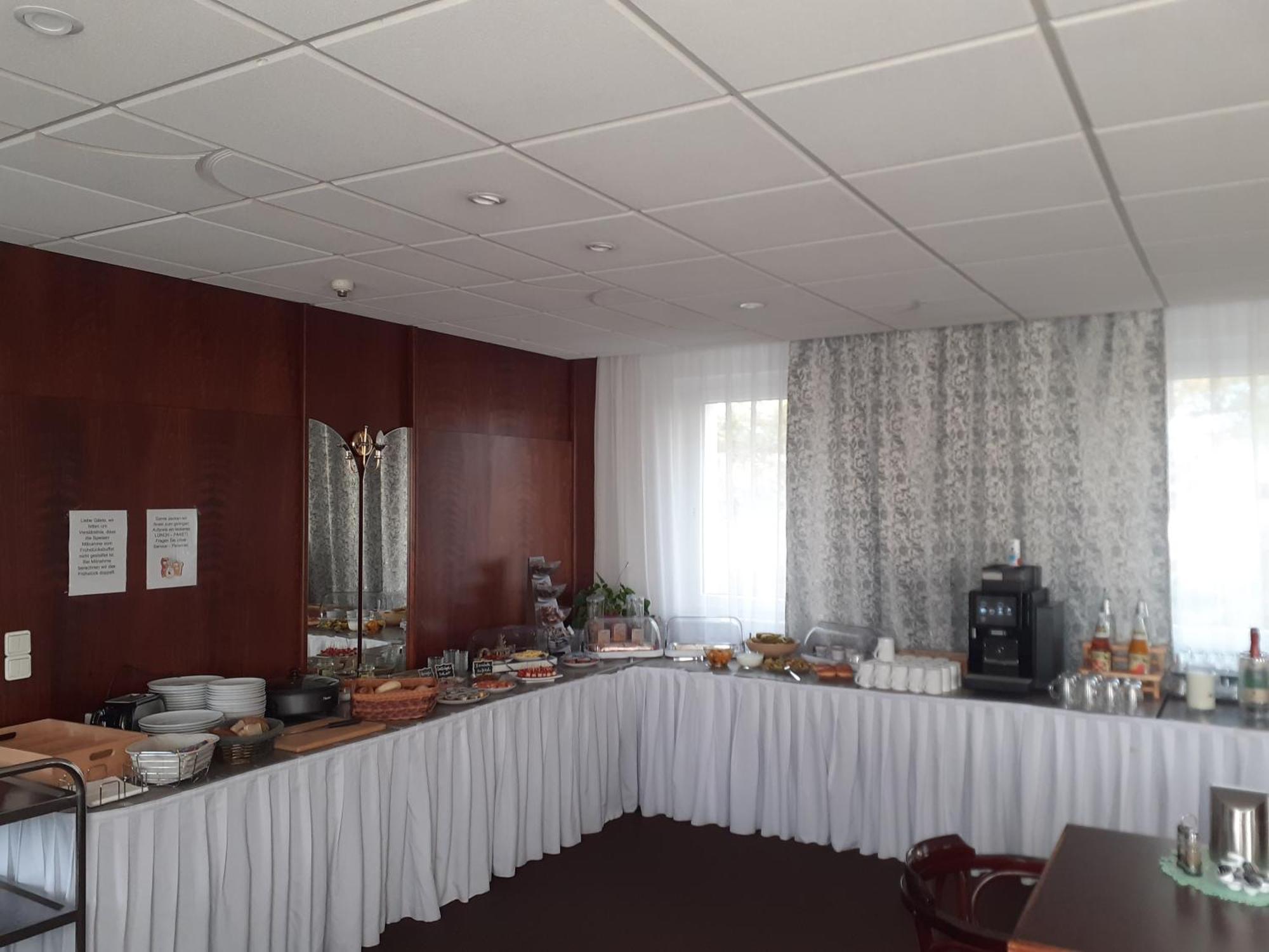 Hotel Zum Mueckenberger Hof Lauchhammer Exteriör bild
