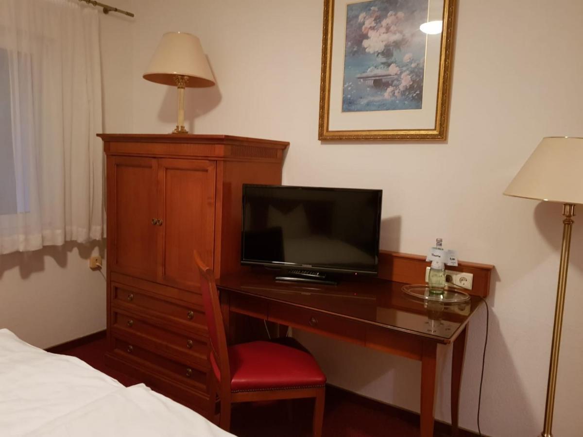 Hotel Zum Mueckenberger Hof Lauchhammer Exteriör bild